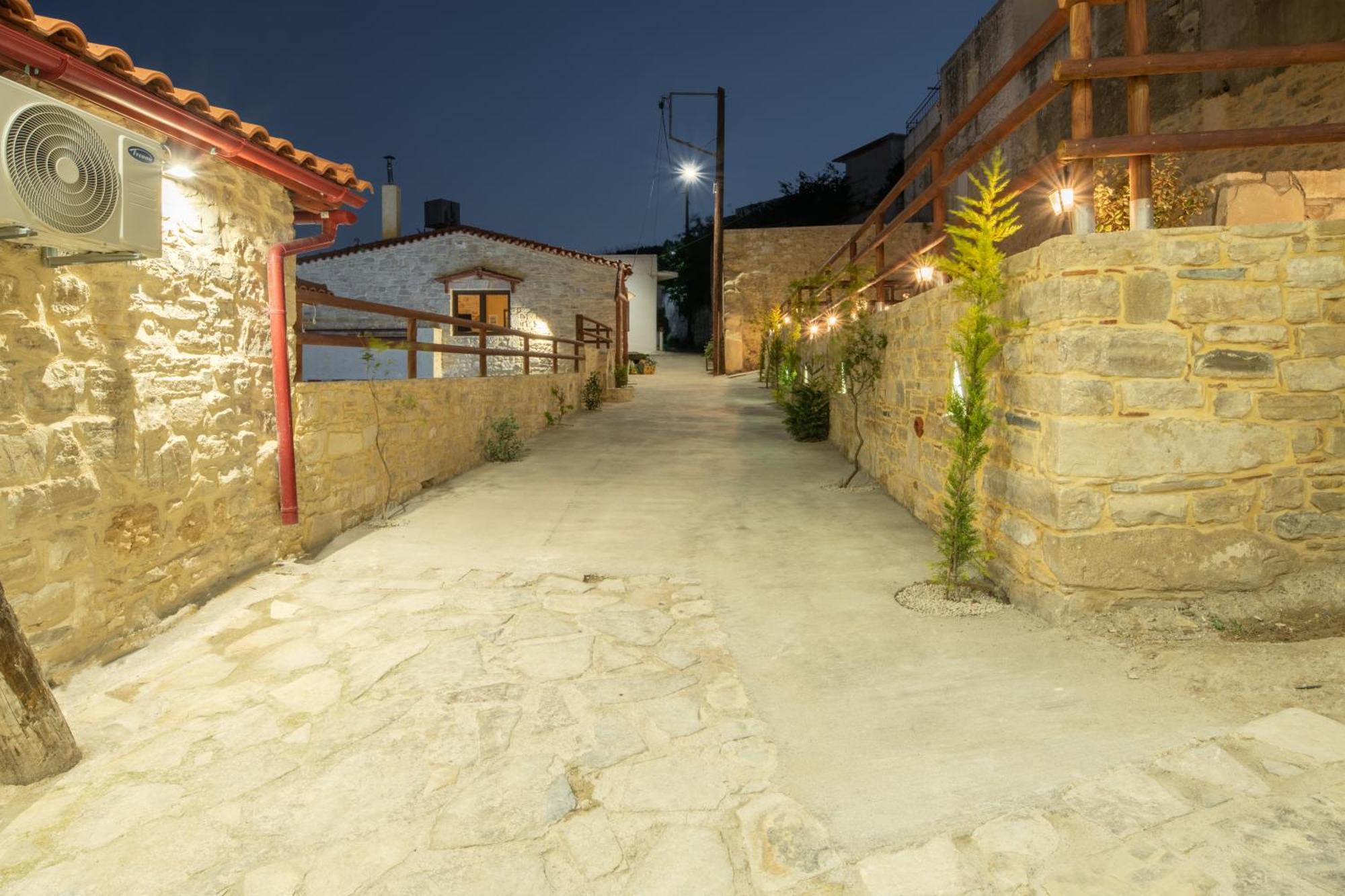 Draganigo Luxury Stone Houses 40 Min From Matala Ano Moulia Exterior foto